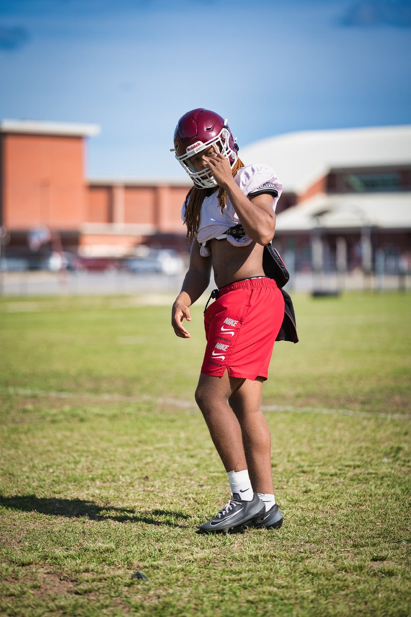 therealjperk_1's tweet photo. Looking foward to a great season coming off an injury. Thank you God @PensacolaFB @PrepRedzoneFL @TomLoy247 @QBC_Mobile @Coach_Atteberry @wademckinney33 @One11Recruiting @NwFBRecruits https://t.co/4zwFXAoUdm