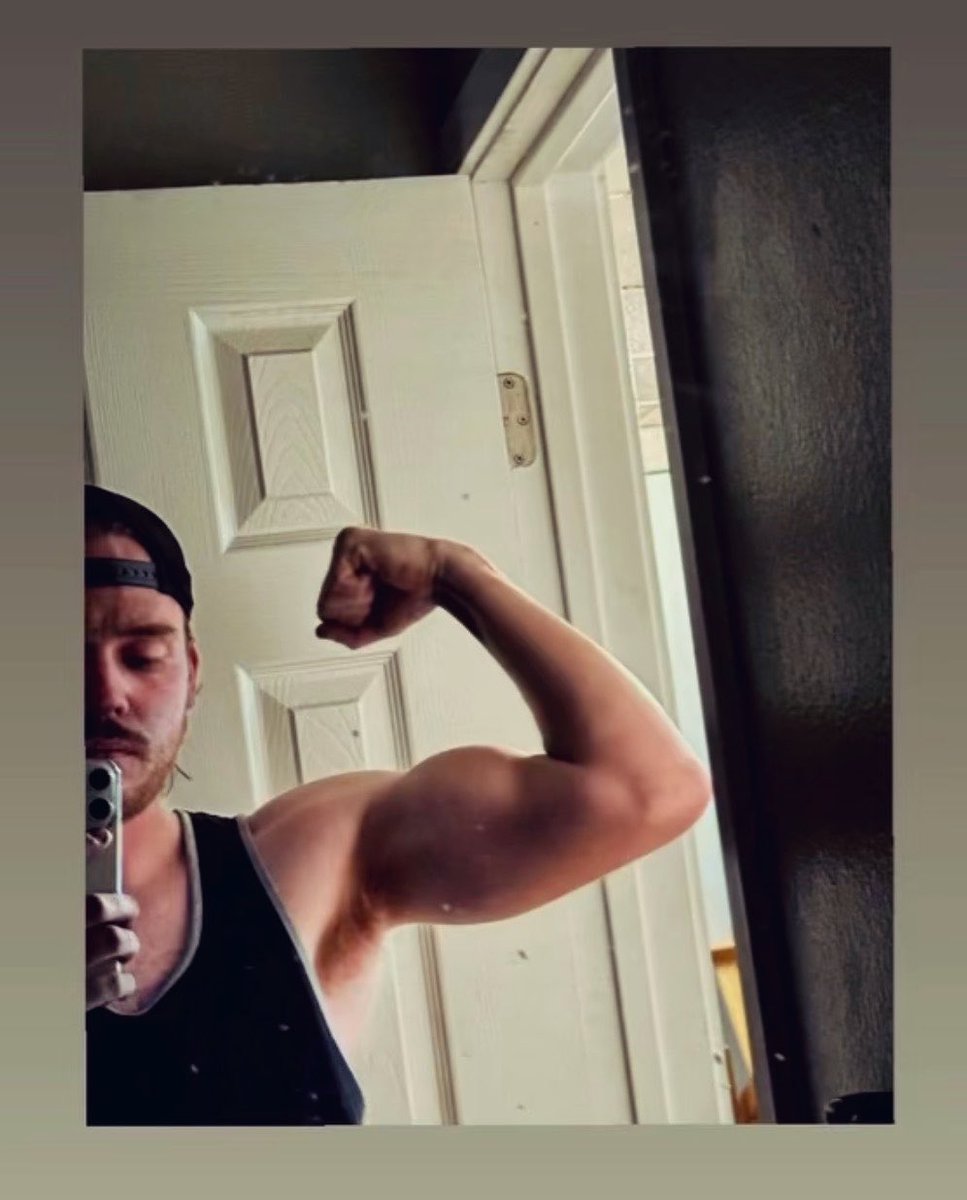OnePunchBento's tweet photo. Still too small ): getting there tho 👏 https://t.co/YsgVgVQHQ8