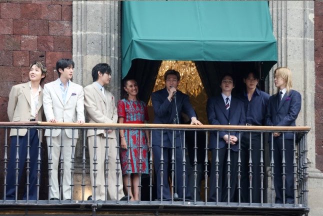 BTS Charts News tweet media