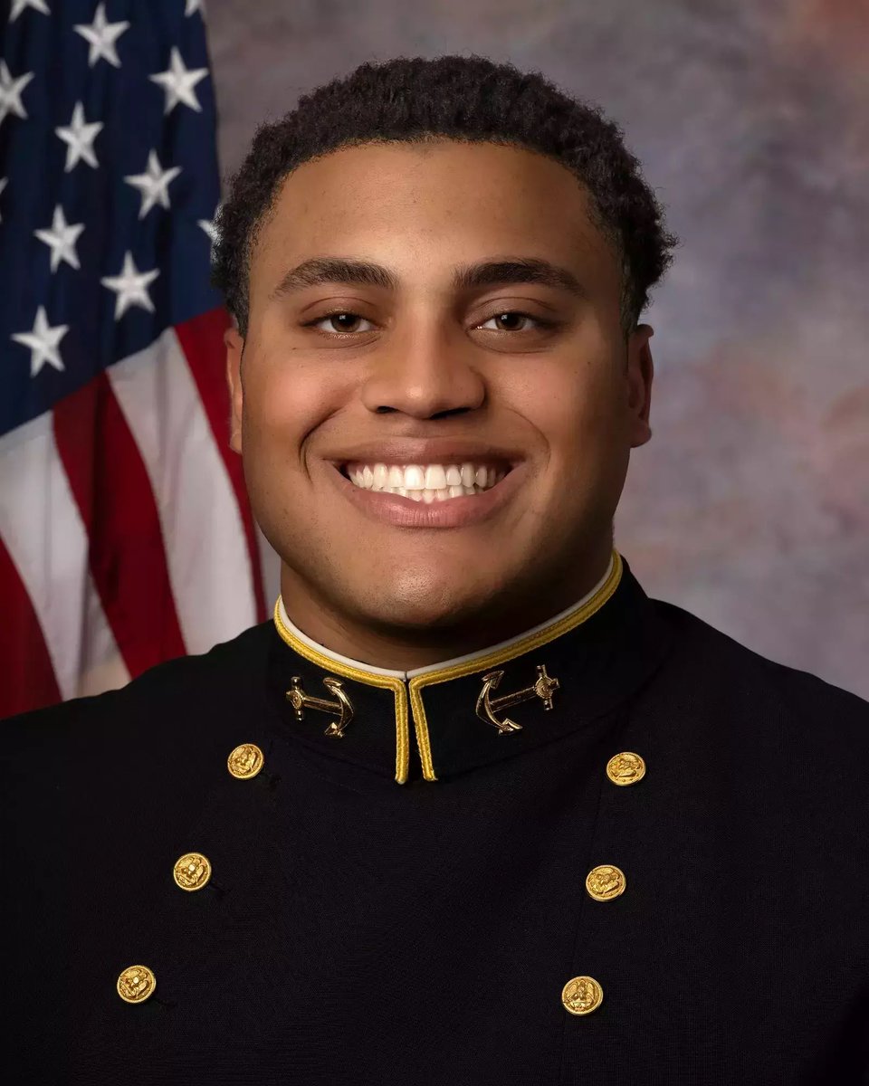 LibertyValkyrie's tweet photo. Congrats to Naval Academy Cadets Landon Robinson, and Eli Heidrenreich.

For the first time in 70-yrs, two Naval players have been drafted into the NFL, and they were only 4 picks apart.

Both players were drafted by team from their home states.

Robinson (defensive tackle/nose guard) was a 7th round draft pick (226th overall) heading to the Cincinnati Bengals.  Pictured left.

Heidenreich (running back/wide receiver) was also a 7th round draft pick (230th overall) heading to the Pittsburgh Steelers.

Congrats to these two Patriots ✊🏼🇺🇸