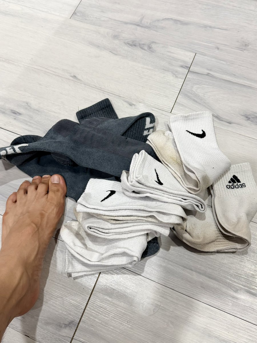 Jack_Kanhachin's tweet photo. ใช้มานาน ปล่อยทั้งหมด 8 คู่ แค่ 200 บาท F ใต้เม้นครับ https://t.co/QcFLH8F1RO