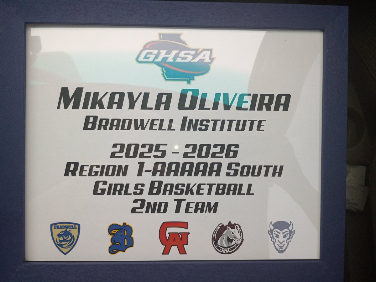 Mikayla Oliveira tweet media