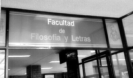 cieloromantik's tweet photo. #studytwt #studytwtes hola!! soy cielo, estudiante de edición de libros en la UBA, busco mutis puaners o carreras de la uba!!! https://t.co/zYCUYgkDTF
