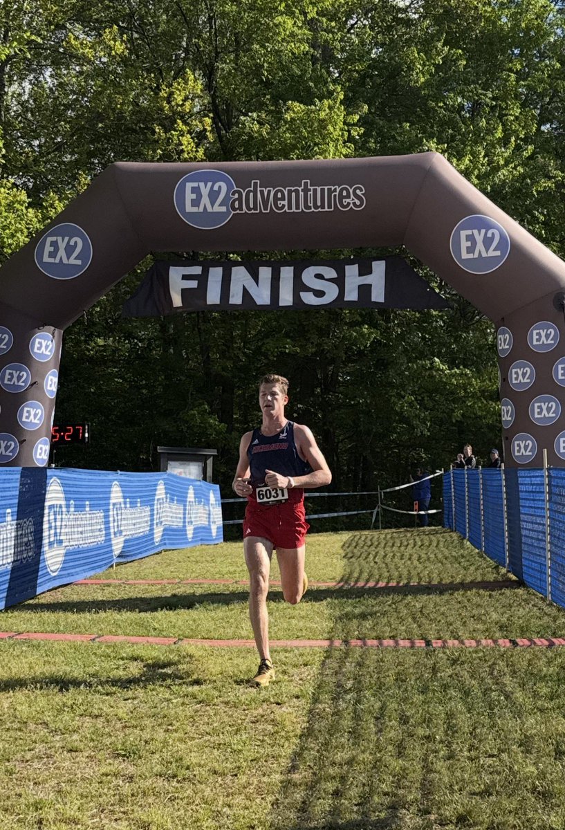 CollegeRunning's tweet photo. Carter Bruns (University of Richmond) repeats as Collegiate Trail Running National Champion running the 2nd fastest time in course history. https://t.co/zmD4kNcaZz