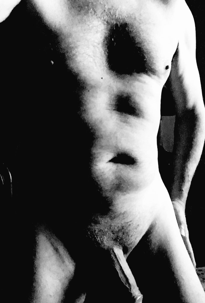Average Daddy 🐂 tweet media