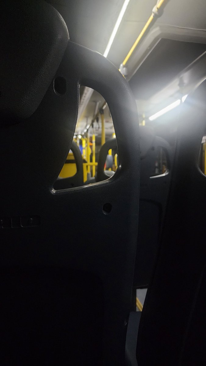 backrooms de ônibus