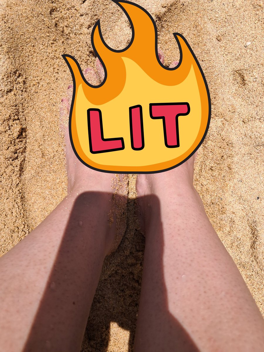 PiesPti's tweet photo. Mis pies aman estar en la playa
#VendoFotopata #fotos #pies #fetichesméxico https://t.co/UllM32Sc1P