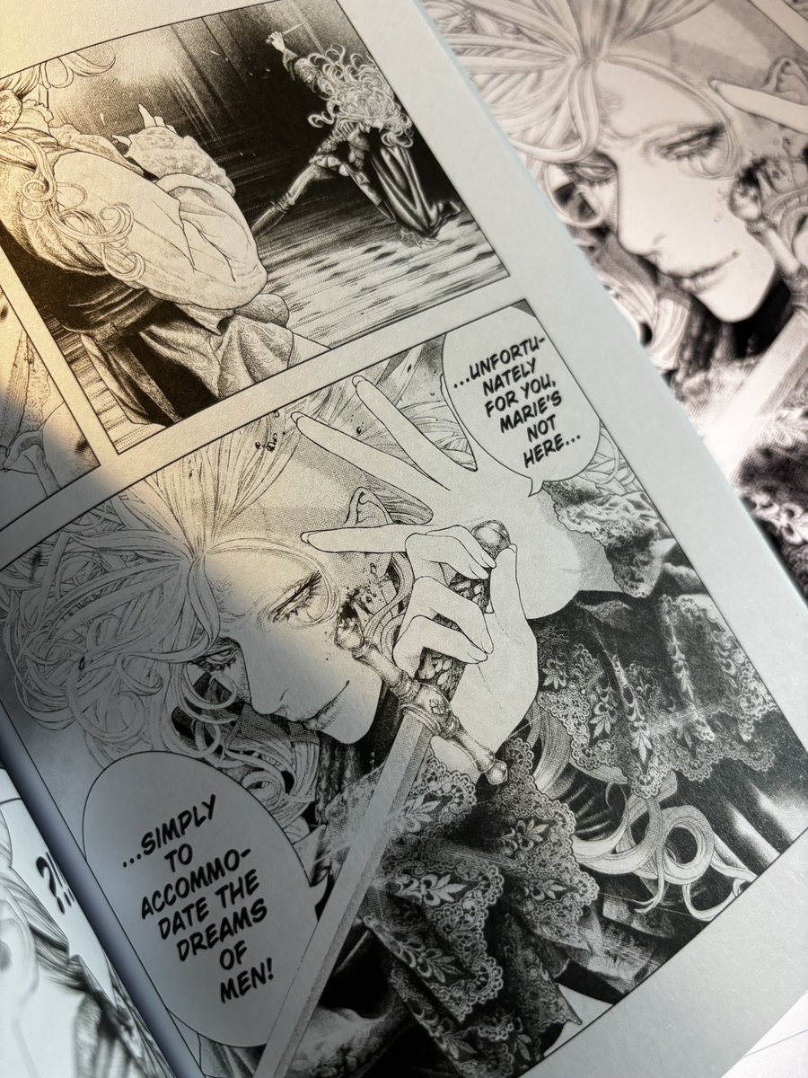 Innocent Rouge Omnibus Volume 2
English Version 🇺🇸
As the balance of an age collapses,
only those who remain true to their own will
can survive the raging current of history.