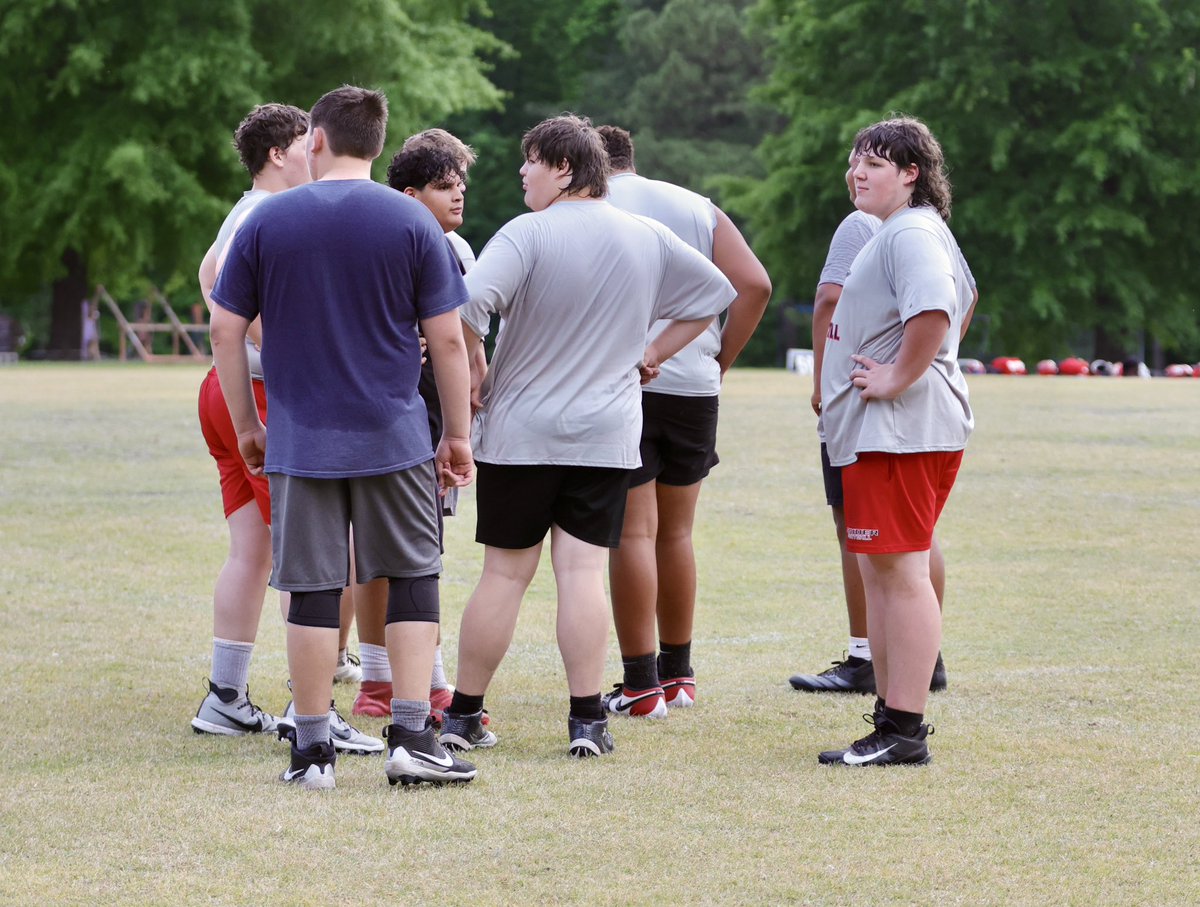SRowanAthletics's tweet photo. South Rowan Football finished up Great spring practices today!! https://t.co/KQNMV012N4