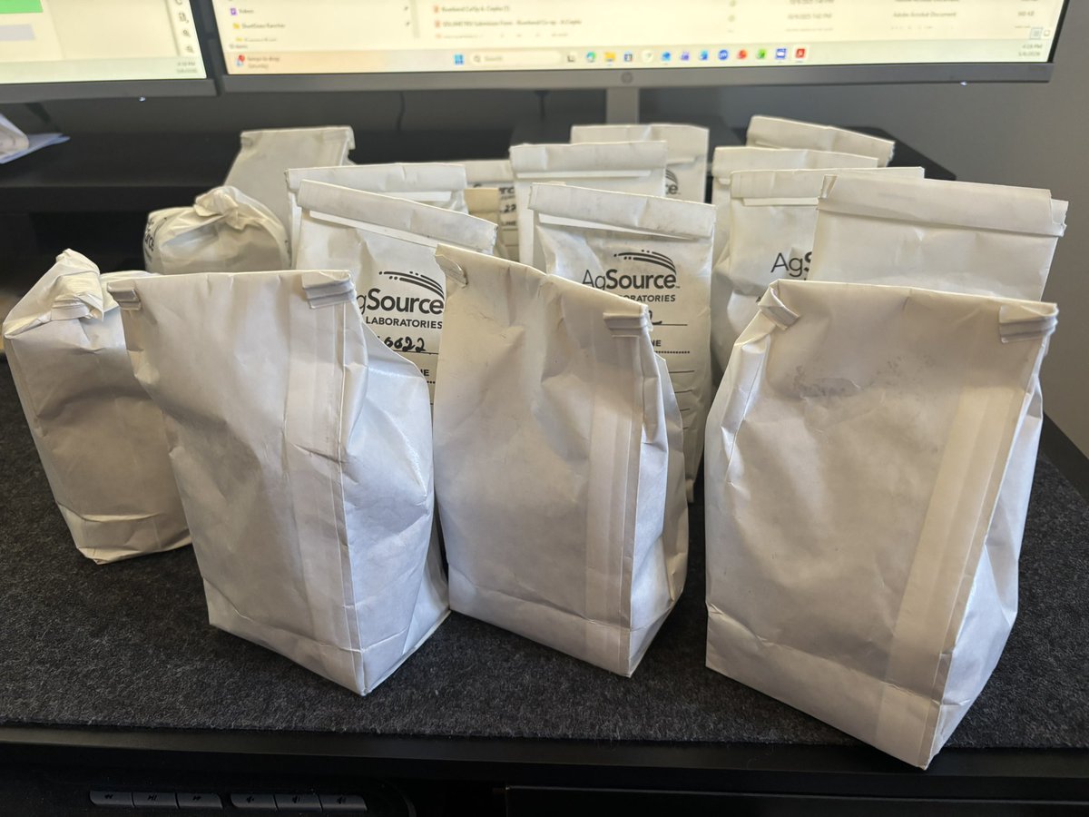 DeobaldPhil's tweet photo. #Solumetrix soil samples being sent off for #plant26 from @Riverbend_Ag in Tullis! What #hiddenhungers will we find? 
@EarthstrongCAN https://t.co/4RRBdSs4Do