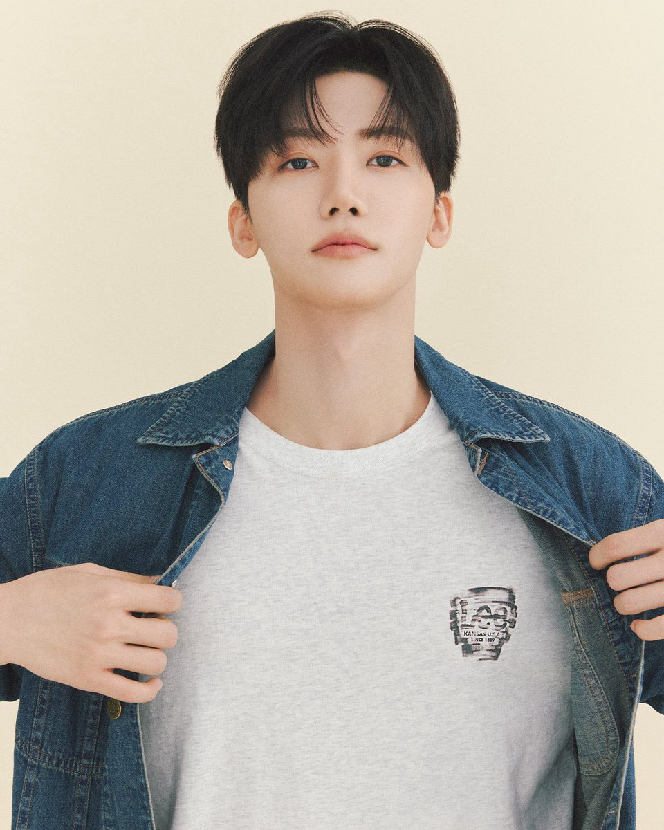 Lee 26 Summer Collection with NCT 재민

'LeeSummerPlaylist'

가볍게 흐르는 여름의 순간들, NCT 재민의 바이브로 완성됩니다.

leekorea.co.kr/promotion/2026…

NCT 재민 26SS 룩북
leekorea.co.kr/lookbook/read.…

#JAEMINxLeeJeans