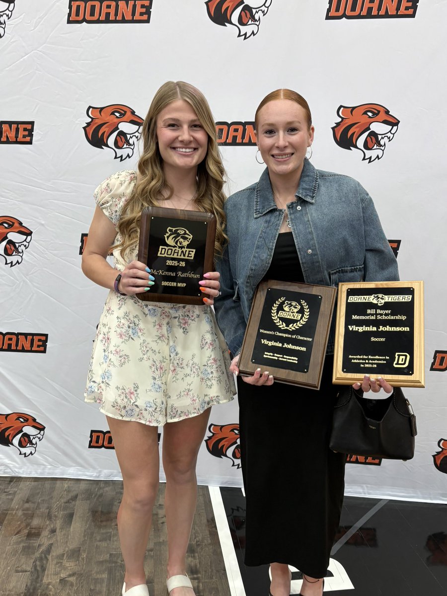 DoaneWSoccer's tweet photo. Officially wrapped up and celebrated our 2025-2026 season! Could not be more proud of this team! Congratulations to our award winners! ⚽️🧡

MVP: McKenna Rathbun 
Women’s Champion of Character: Virginia Johnson 
Bill Bayer Memorial Scholarship: Virginia Johnson https://t.co/765TMT6ksS