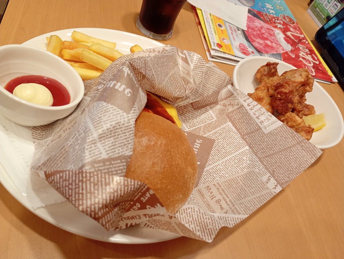 一太 tweet media
