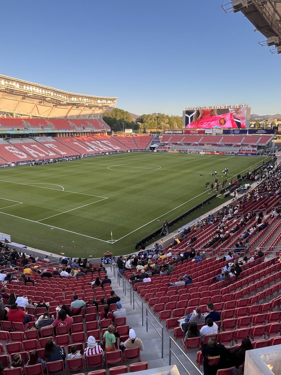 saltcityfc's tweet photo. Letβs midweek β½οΈ
#UTAvHOU x #NWSL https://t.co/PJfS3QiknJ