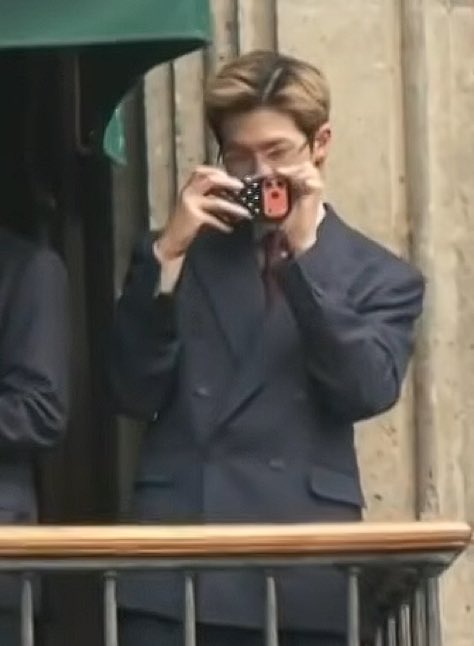 Dude, when he whipped out his phone, not gonna lie, I was worried he’s gonna drop it.