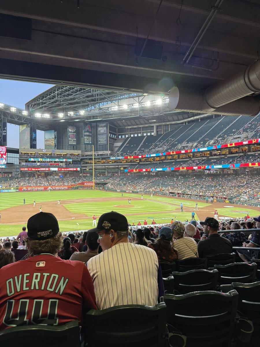 Arizona Sports at Night tweet media
