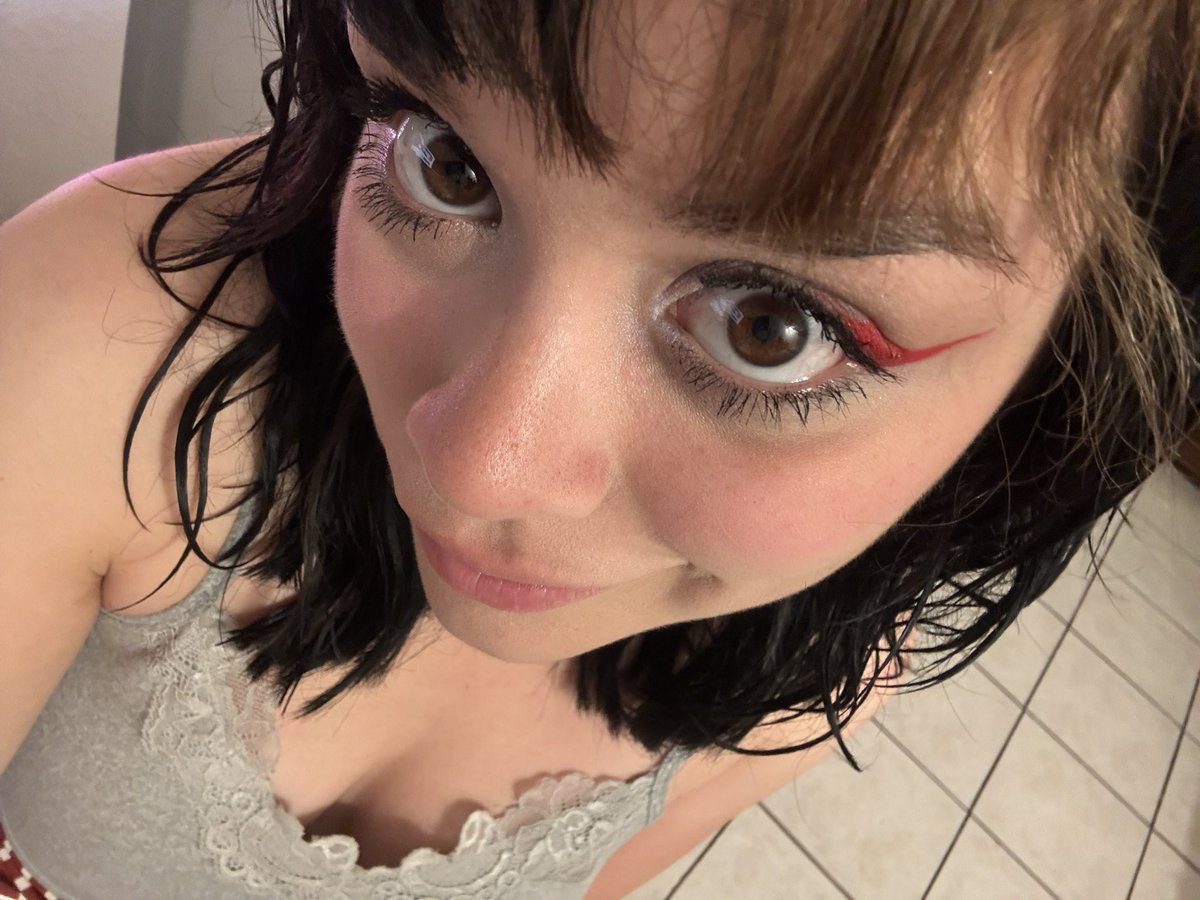 meloncitopeach's tweet photo. EMPEZANDO YAYAYAYAYA
YAYAYA
VENGAN PARA PLATICAR DEL ROL
QUE ES
COMO SE JUEGA
PORQUE ES LA MEJOR COSA DEL MUNDO

https://t.co/6GqByhuSQ4 https://t.co/9ZWZuCYsfh