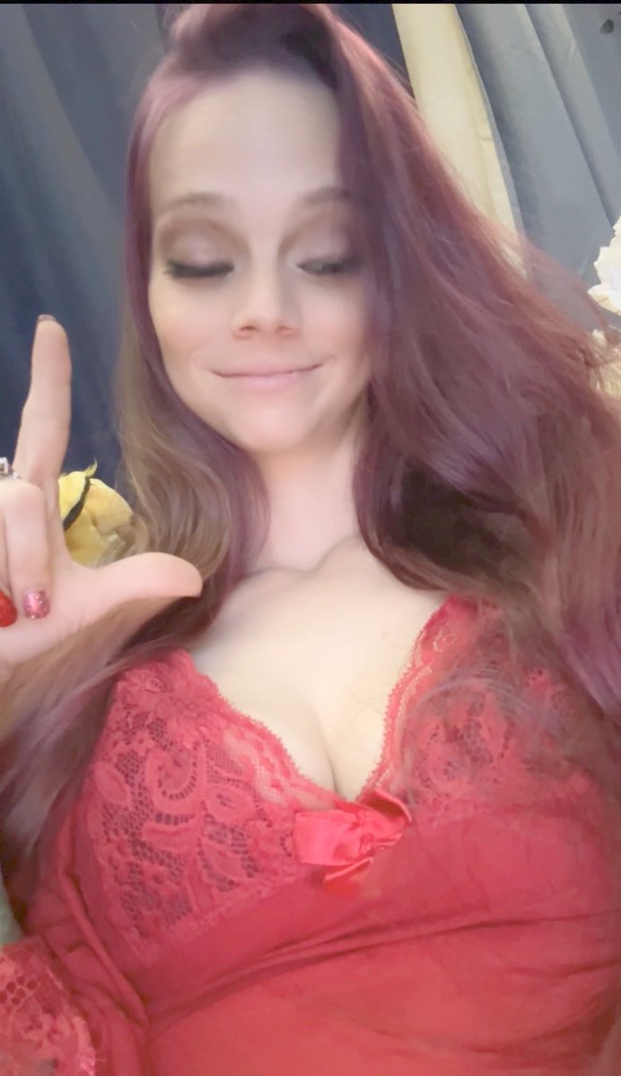 Goddessangel_29's tweet photo. Send and say thank you that’s it the end 🤷‍♀️🫰 keep simping for me little loser making your head spin 

Findom paypig humanATM https://t.co/joPPS0V7MW