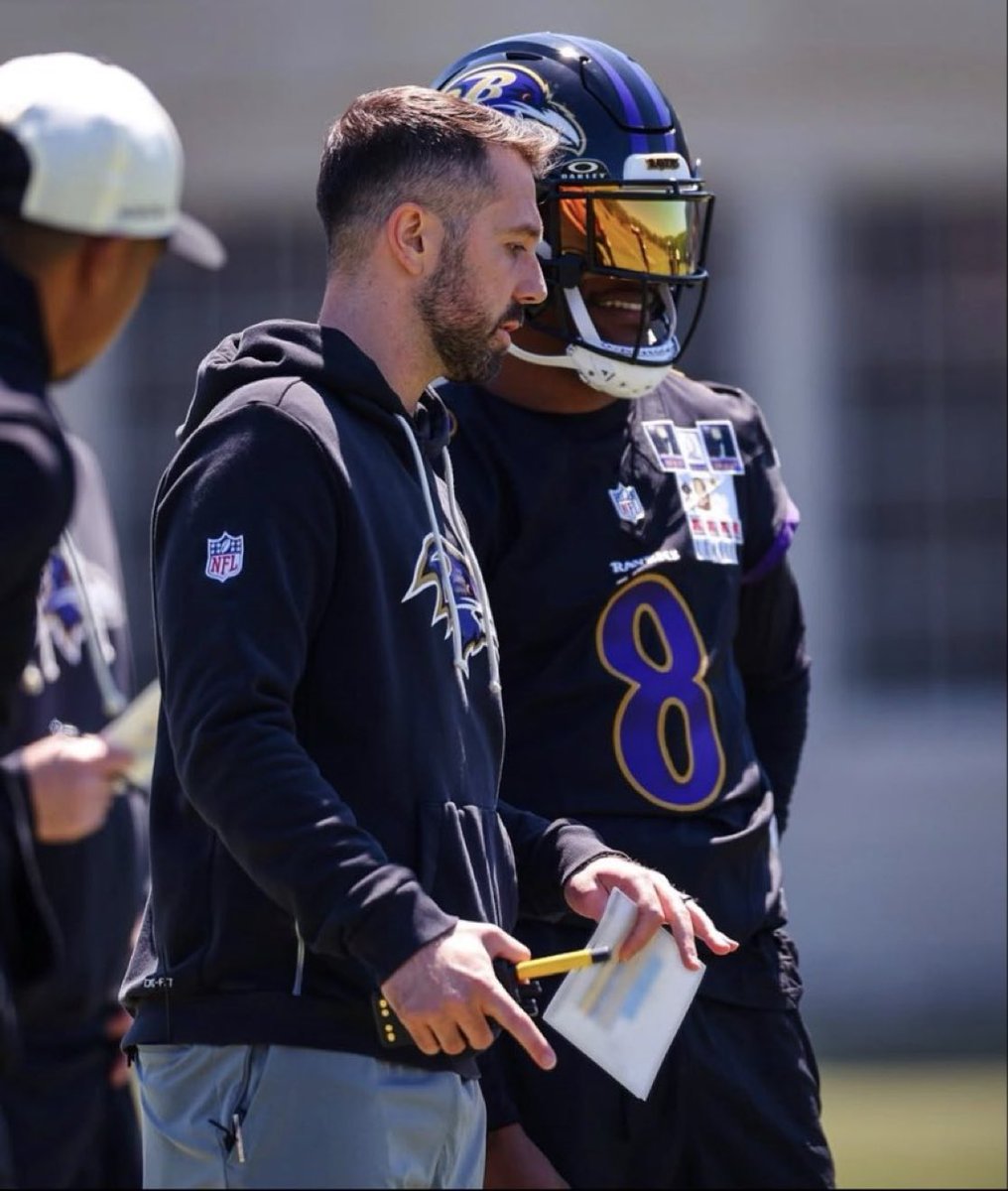 Jackson_Muse's tweet photo. QB1 and OC https://t.co/dL68lPWD2D