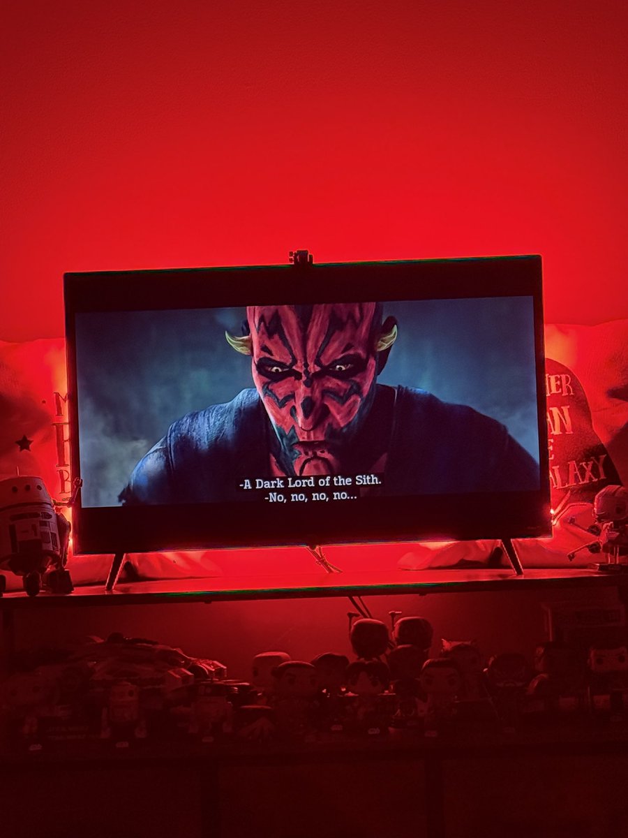 #Shadowlordspoilers 
-
-
-
-
-
-
-
-

I think Maul absolutely realizes who Vader is…..