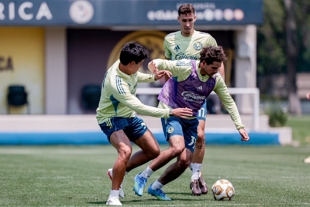 Club América tweet media