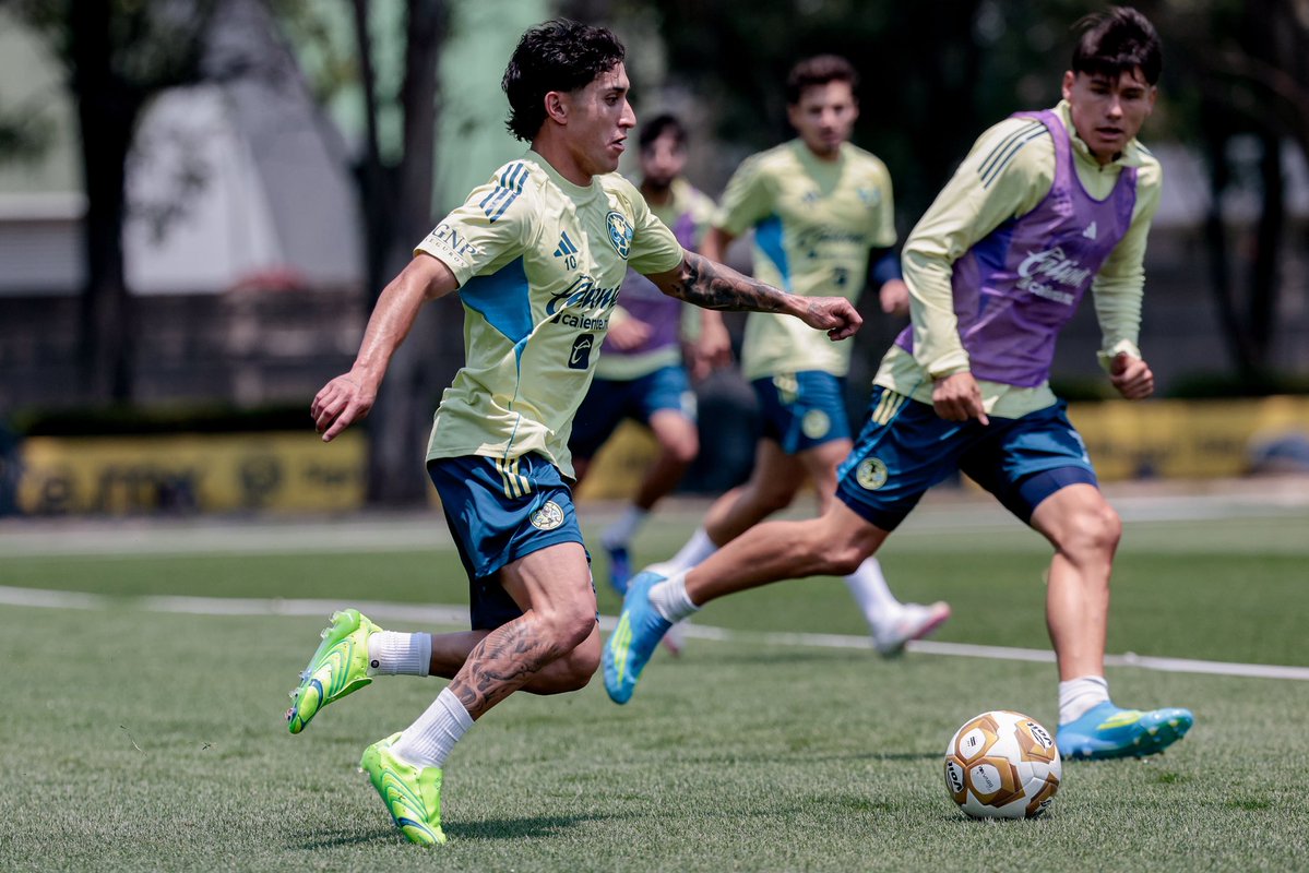 Club América tweet media