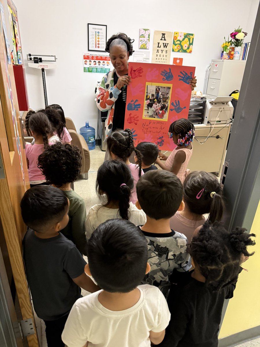 D30PreK's tweet photo. Happy Nurse Appreciation Day to our school nurse, Nurse Myrie💐🩺🥼 Thank you for taking care of our little ones each and every day🥰 https://t.co/Ho9DVcW3Xv