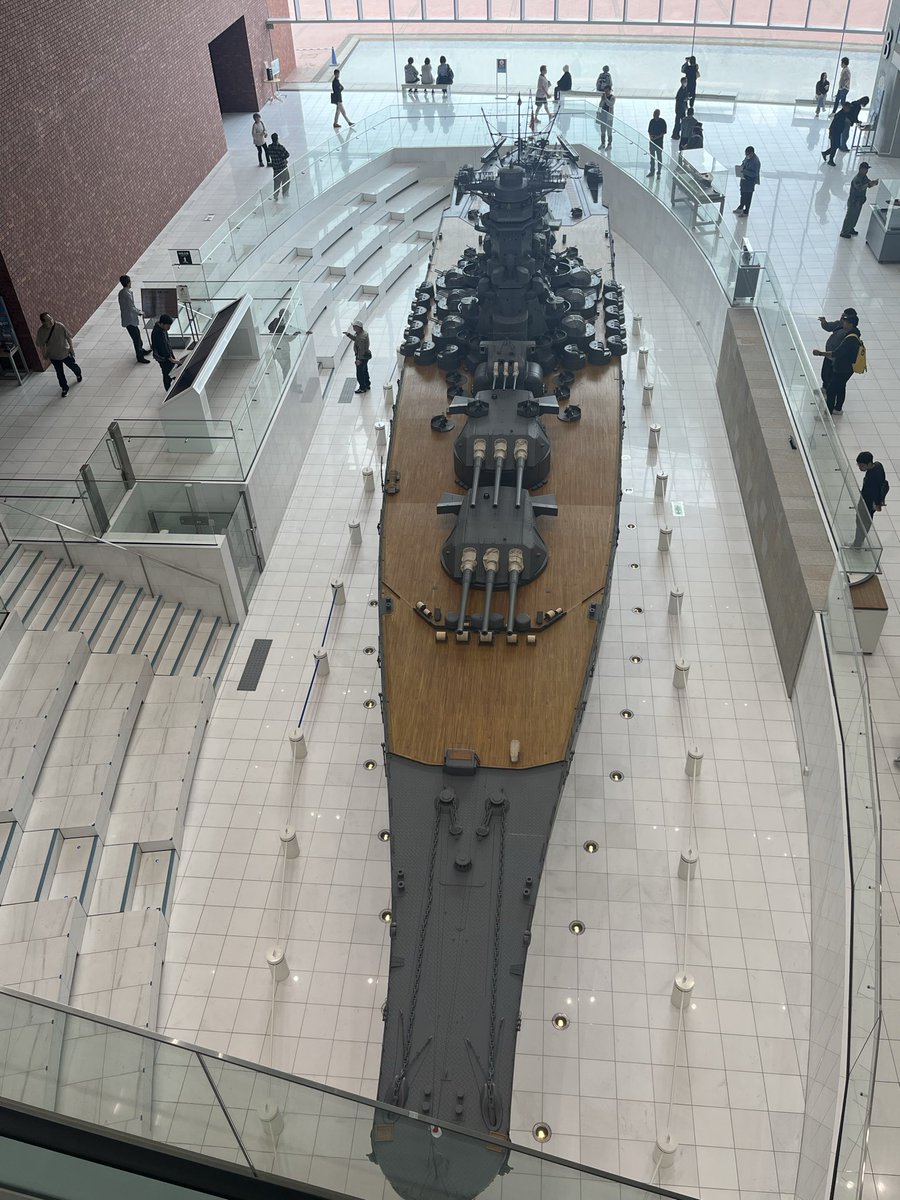 NIKEN6903's tweet photo. 大和ミュージアムにやって来ました。
10分の1スケールやけど迫力あるな〜戦艦「大和」

#大和ミュージアム https://t.co/veLzApRvVQ