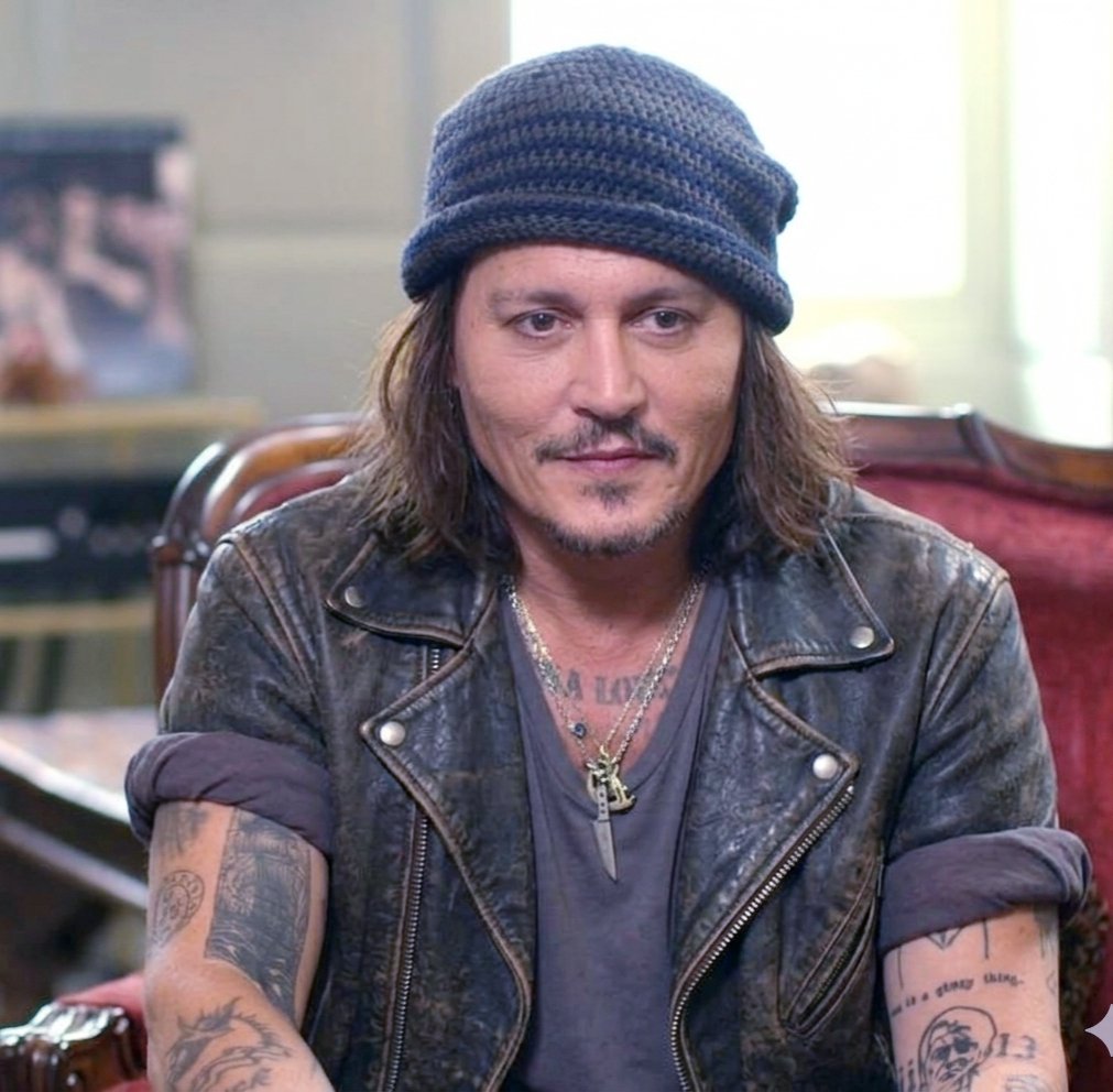 Johnny depp tweet media
