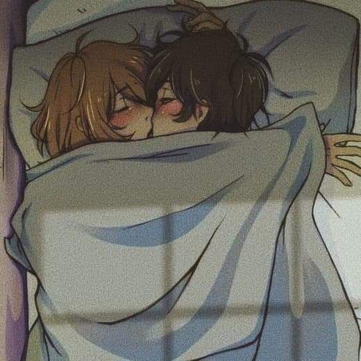 unamierdadvida's tweet photo. Sueño con que estemos juntos en la cama abrazados y dándonos besitos toda la noche :3 https://t.co/XgikgFWTBU