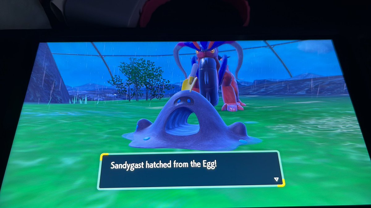 ACGirls805's tweet photo. Hi everyone I got a shiny Sandgast in 601 eggs with the shiny charm in Pokémon scarlet today. 

THE SHINY QUEEN IS BACK https://t.co/YMMigmhaOX