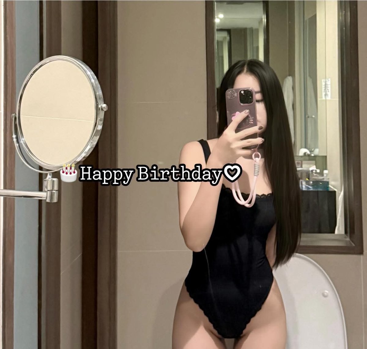 MamuayP's tweet photo. 🎂𝙷𝚊𝚙𝚙𝚢 𝙱𝚒𝚛𝚝𝚑𝚍𝚊𝚢♡to me 🎂
รักตัวเองจะไม่มีวันเจ็บ
ขอบคุณพ่อแม่ที่ให้ชีวิตนี้มา
ขอบคุณตัวเองที่ยังมีลมหายใจ
🎉🙏🏻 https://t.co/wt2HVA4LWN