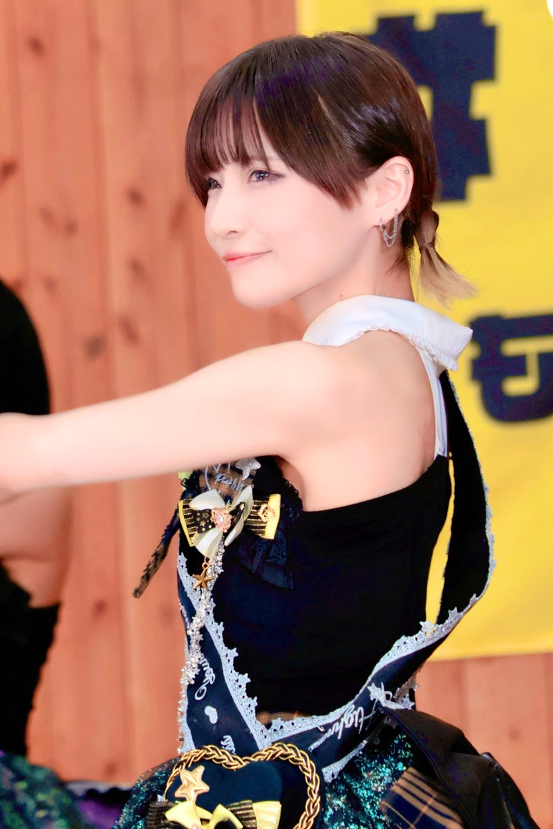 8wQc7n7EhPPtm99's tweet photo. 佐賀656広場
ライブ撮影
#もくむつSP
#fmode
#まよ@fmode_mayo
#まよ缶 https://t.co/VtI4tm7CDw