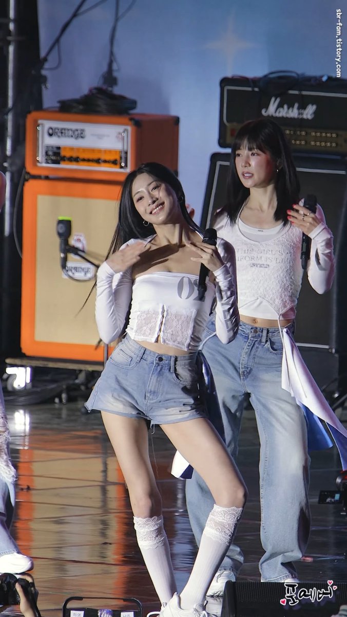 ✨ 260506 | FOREVER YouTube update with <a href="/Apinkohy/">오하영</a>

260506 에이핑크(Apink) 오하영-1도 없어 [호서대학교 대동제 LUCID DREAM] 4K fancam by 포에버

🔗 : youtu.be/xSNhSSobe8k?si…

#에이핑크 #Apink (<a href="/Apink_2011/">Apink(에이핑크)</a>)
#오하영 #Hayoung (<a href="/Apinkohy/">오하영</a>)