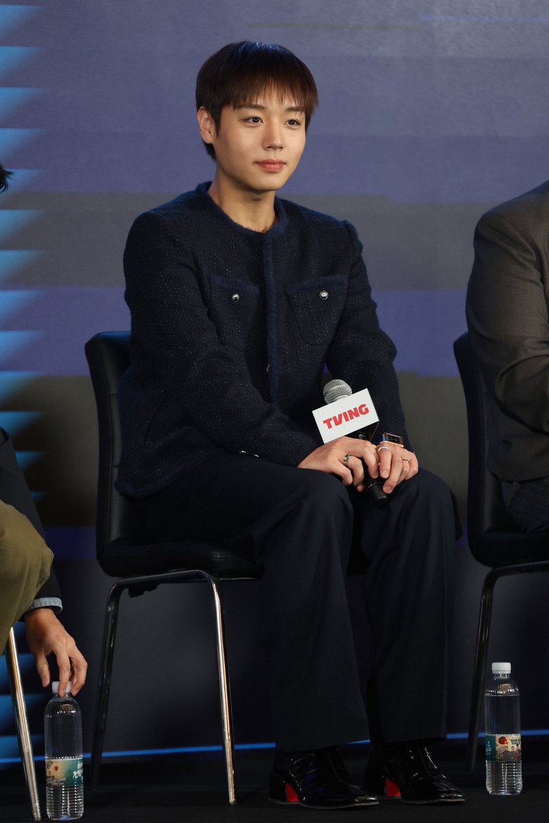 YY엔터테인먼트 tweet media