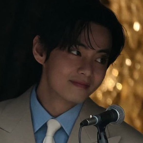 euphorikth's tweet photo. my type of prince https://t.co/23LMaODWT9