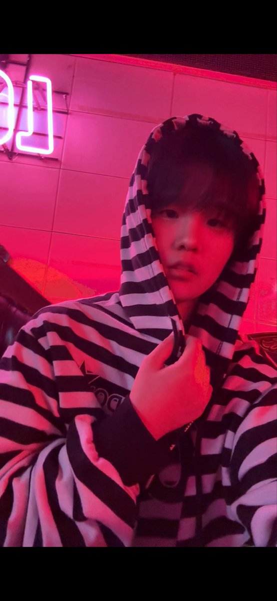 우이 tweet media