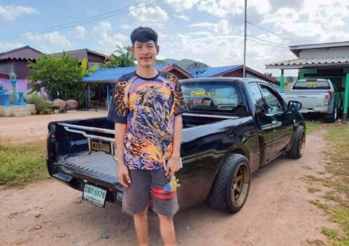 GOLFri3's tweet photo. โสดดจี๋เลยยพี่จ๋าาา 😅😅 https://t.co/C0rmscawFy