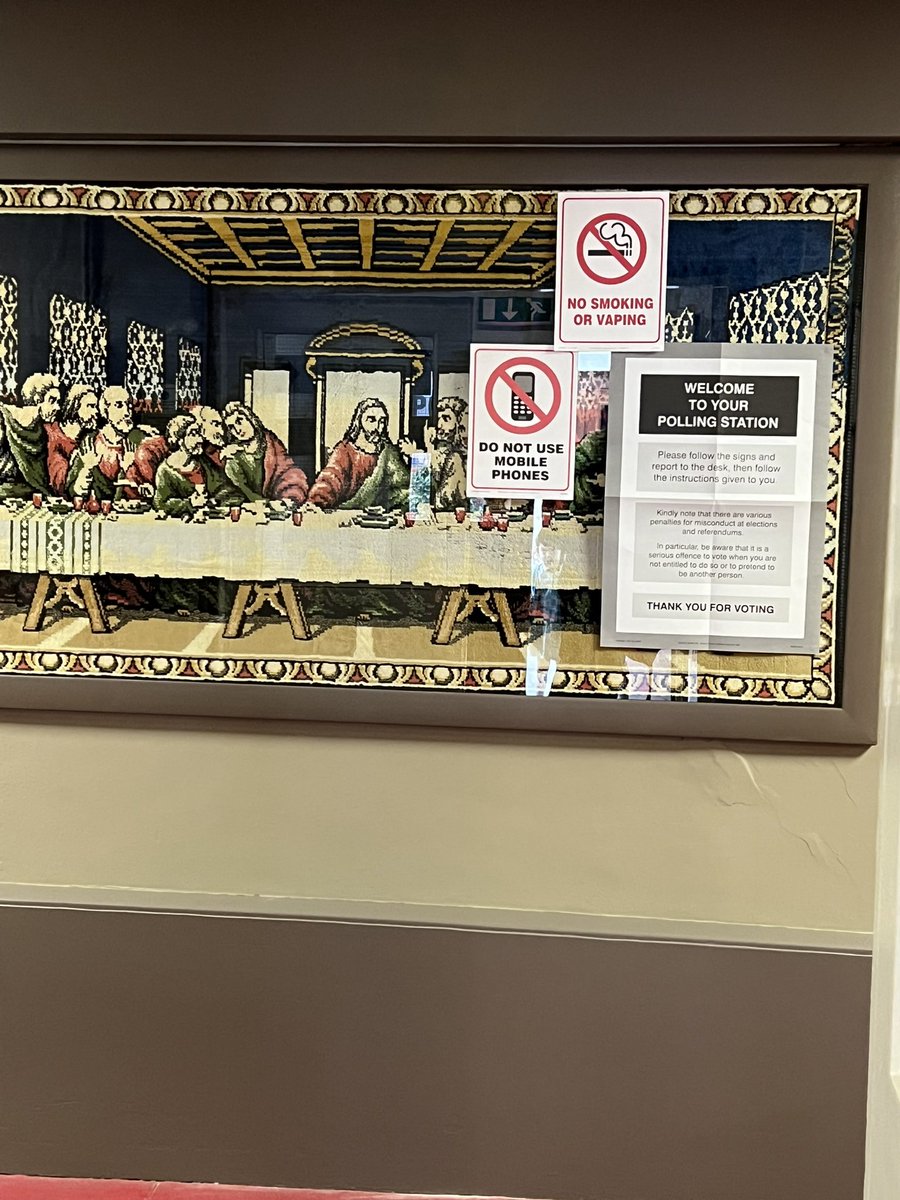 mcgregormt's tweet photo. Judas had a burner https://t.co/5ZMhD6H95m