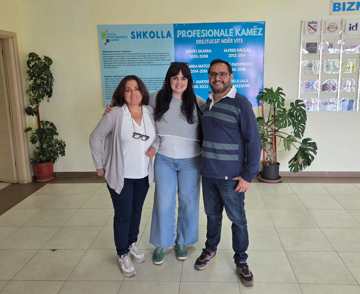 marubuy's tweet photo. Delighted by the warm welcome at Shkolla e Mesme Profesionale Kamëz during our Erasmus+ job shadowing in Tirana. A great experience to continue building international educational ties together with IES Isabel de Villena in Valencia 🇪🇸🇦🇱
#ErasmusPlus #IesIsabeLdeVillena https://t.co/uAmxjwYJuy