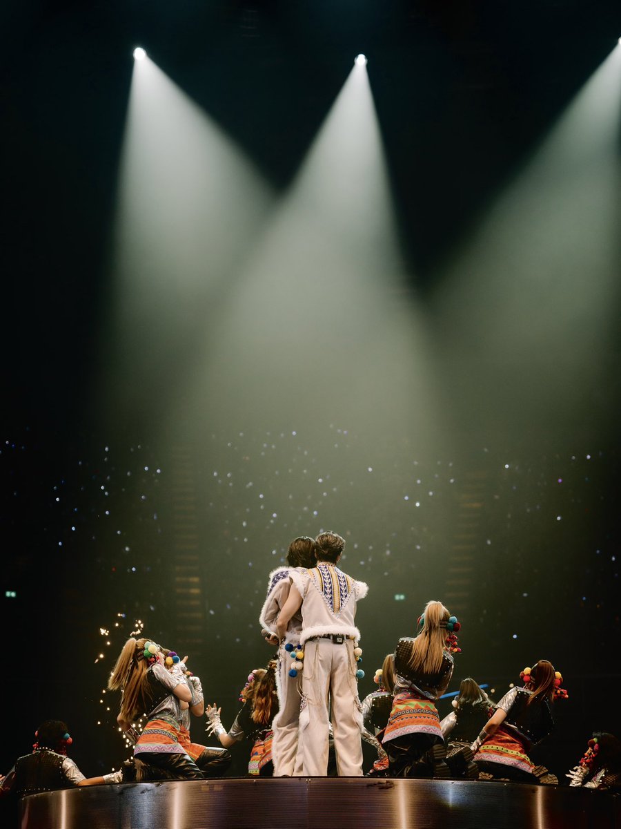ความรู้สึกยังเหมือนอยู่บนเวทีอยู่เลย  
ทั้งเสียงเชียร์ รอยยิ้ม และภาพของทุกคนวนอยู่ในหัวเต็มไปหมด ก่อนขึ้นเวทีคือตื่นเต้นมากๆ ก็คิดอยู่ตลอดว่าอยากทำวันนี้ออกมาให้ดีที่สุดสำหรับทุกคน
 สำหรับคิม มันไม่ใช่แค่คอนเสิร์ต  
แต่มันเป็นอีกหนึ่งความทรงจำสำคัญในชีวิต ที่คิมจะจำไปอีกนานเลย