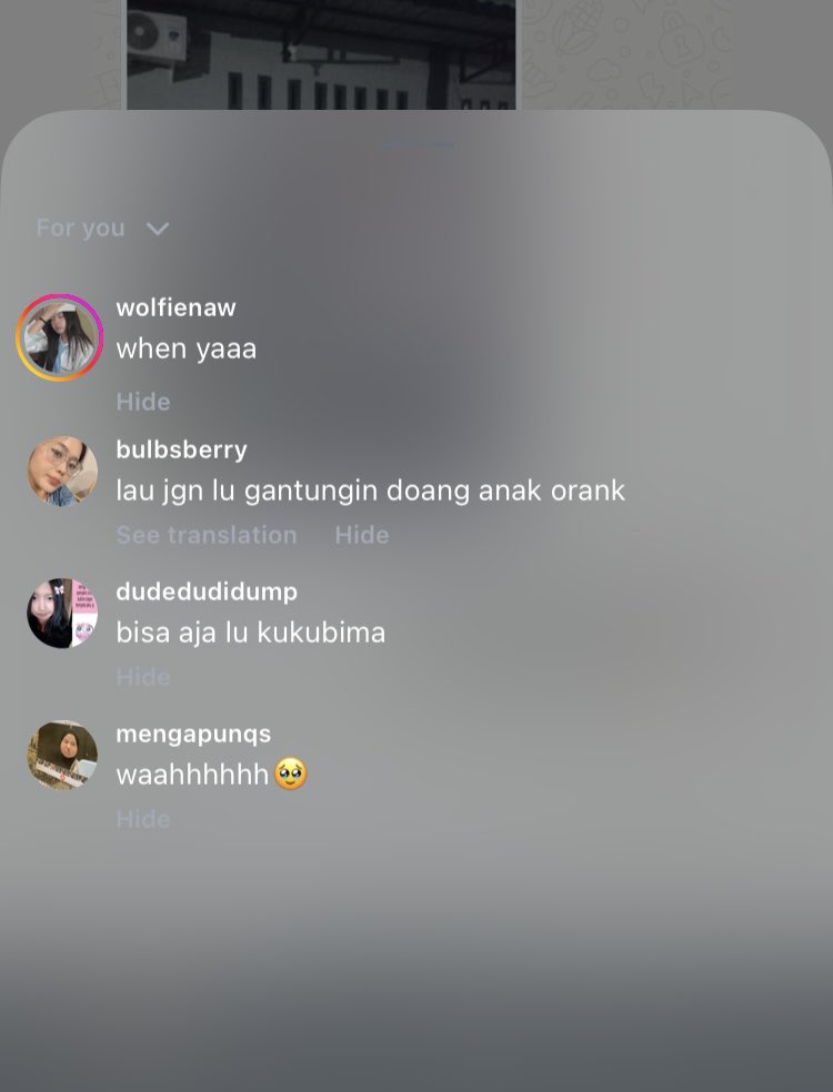iseralyn's tweet photo. seakan akan gue suka gantungin anak orang 😊 LUCU BGT KOMEN KOMEN ANAK ADM 😭 https://t.co/x8y4hq3kex