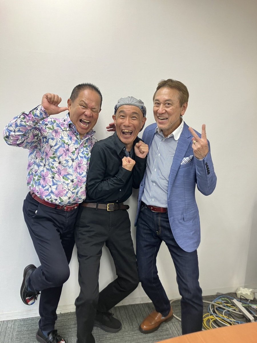 ぶっちゃあ tweet media