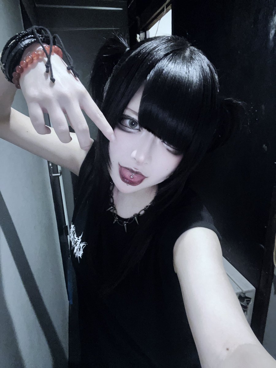 HIMEKA tweet media