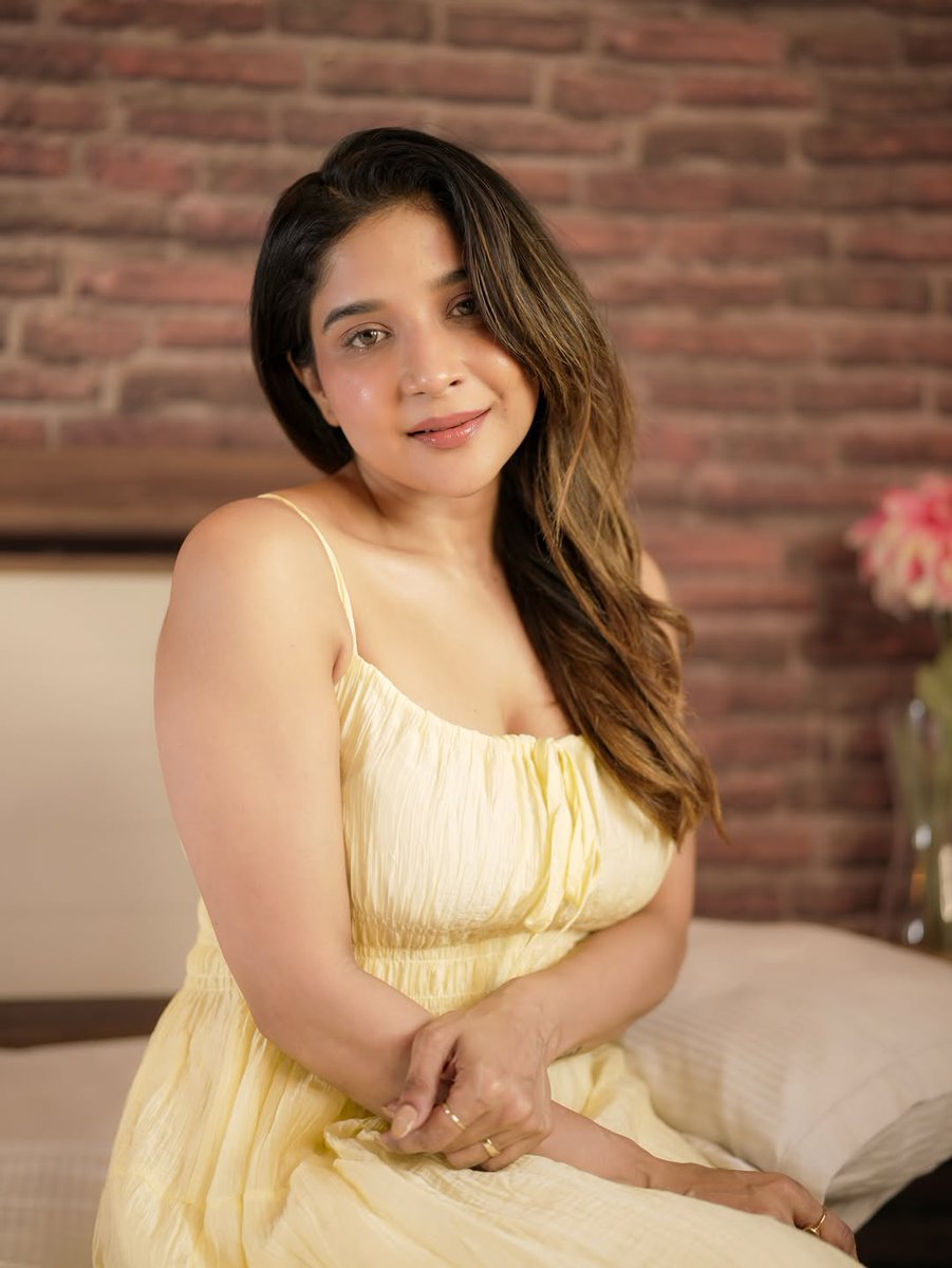 cinema2day's tweet photo. Sakshi Agarwal 🥰📷 https://t.co/XbMY46TxS2
