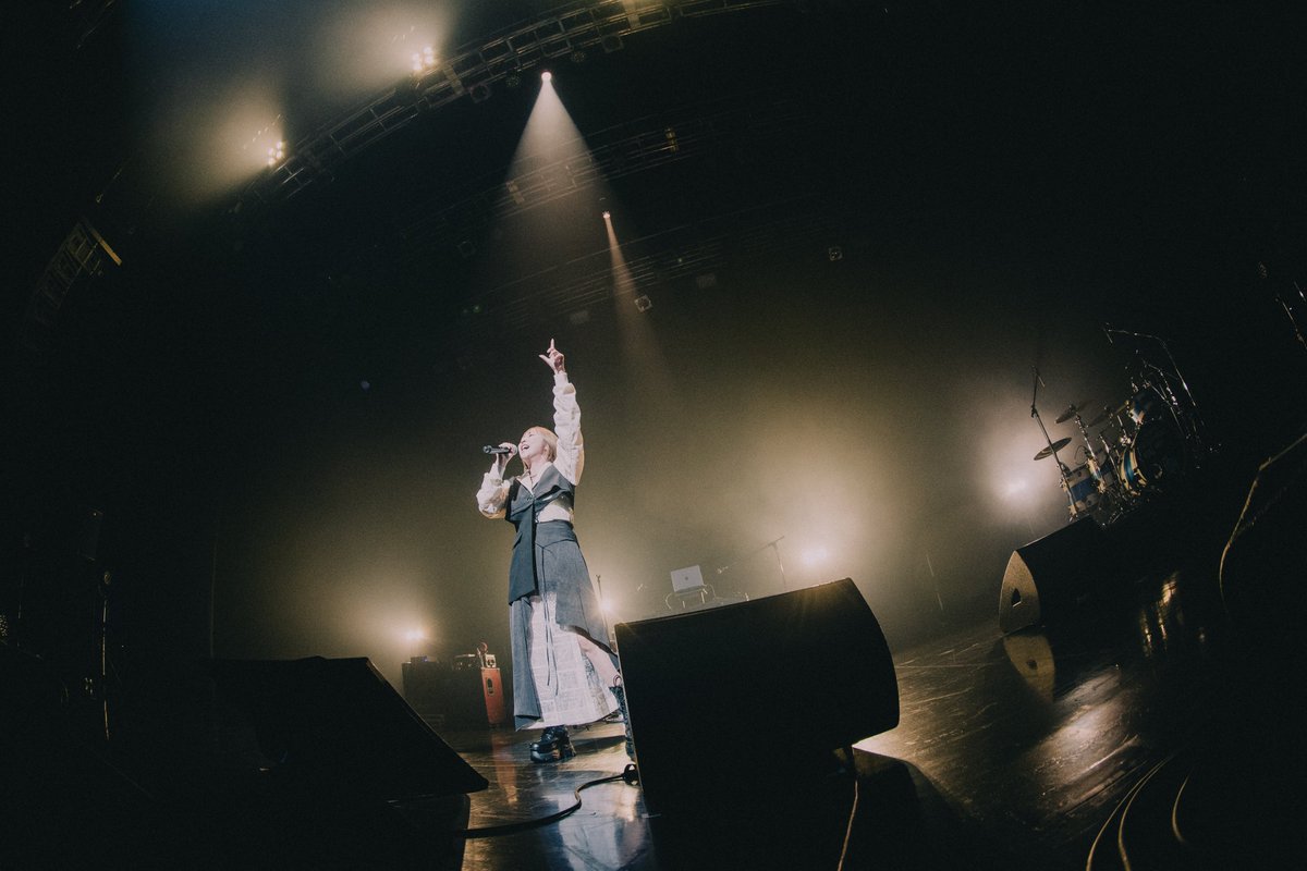 PYLONPORT's tweet photo. 【ライブレポート】バンダイナムコミュージックライブ主催イベント「BEYOND SCENE 2026」が福岡公演を皮切りにスタート！ジャンルを超越した気鋭のアーティストたちが一堂に会した熱い一夜

福岡公演のライブレポートが到着！✨

▼記事はこちら（写真5枚📷）
https://t.co/BZSlFpZKYU

#BEYONDSCENE @lantis_staff @MooodRecords 
#藍井エイル @eir_staff2
#ASHDAHERO @ashdahero
#ZAQ @ZAQinfo
#NEOPANDA @neopanda2025
#HAG @HAG_official 
#PYLONPORT