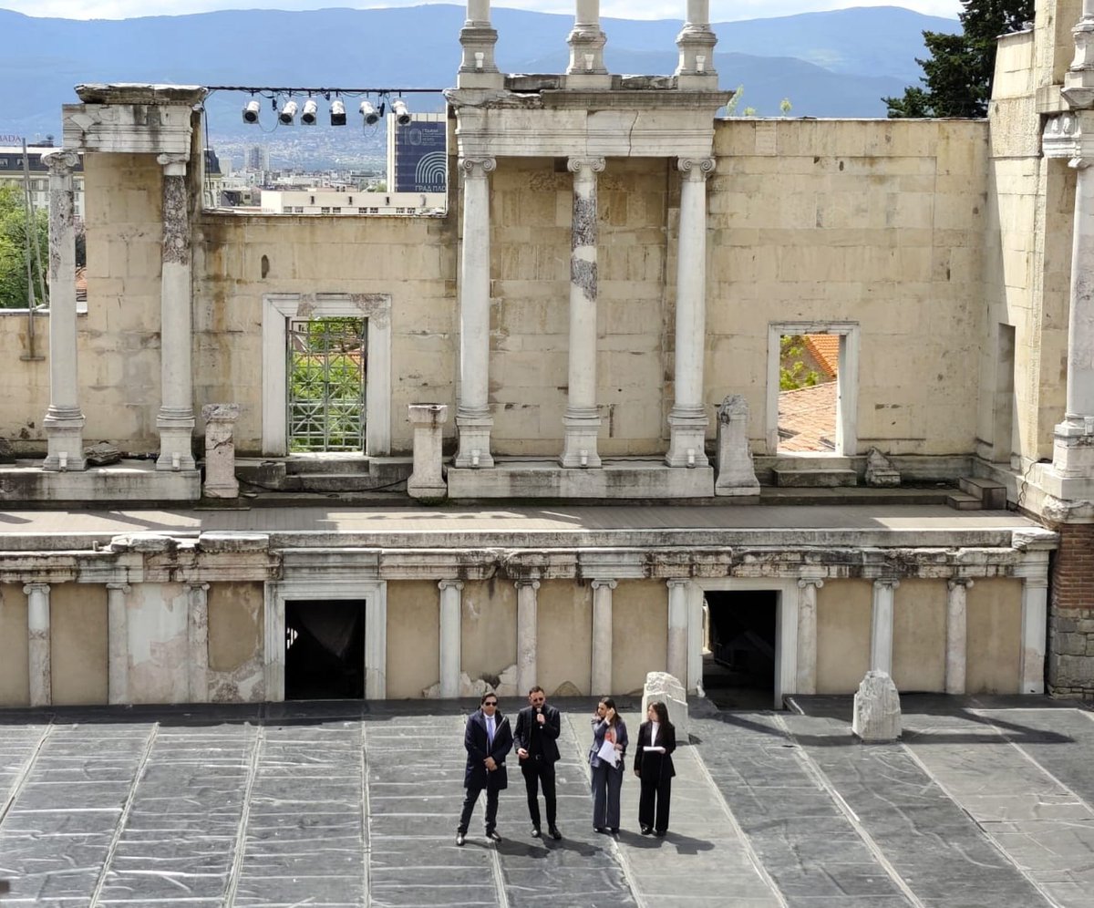 CyprusinBG's tweet photo. Within the framework of the @CY2026EU of the Council of the EU 2026 our Embassy supported the International Festival of Ancient Theatre EX MACHINA held at the historic city of Plovdiv (Philippopolis).
This great initiative brought to life the timeless legacy of ancient theatre. https://t.co/vygdColaqp