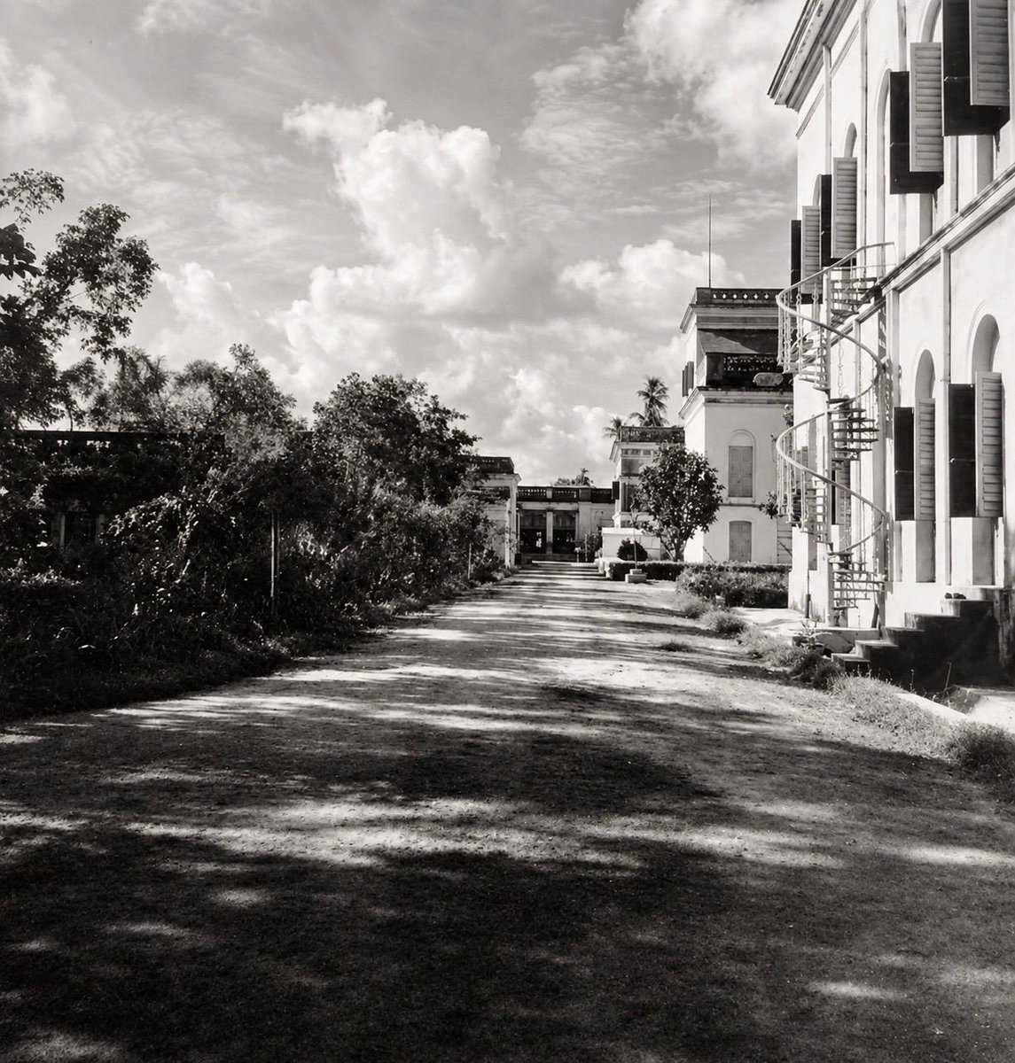 A restored 1920 Photograph of Baganbati, Chakdighi, Burdwan. #bengal #heritage