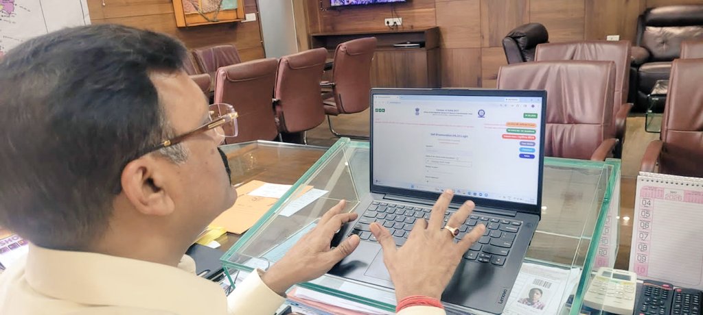 Commissioner Moradabad tweet media