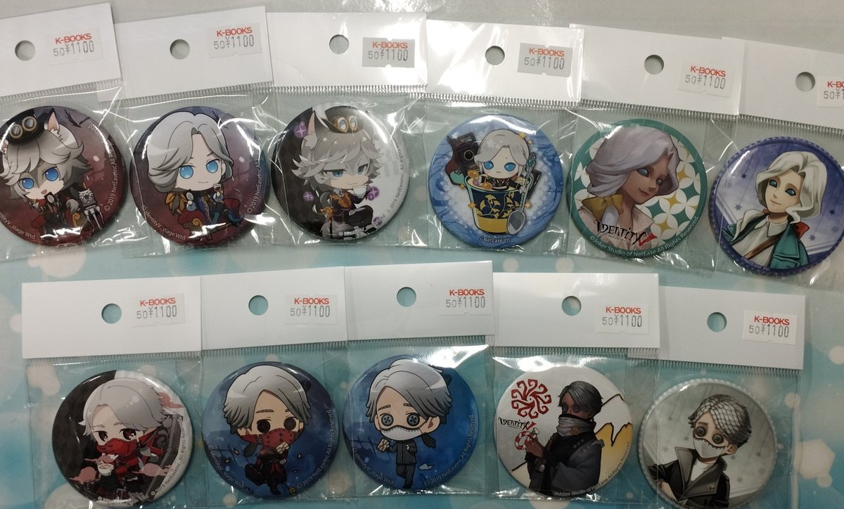 入荷情報】 #第五人格 『写真家 納棺師 各種缶バッジ』 #アニメイト